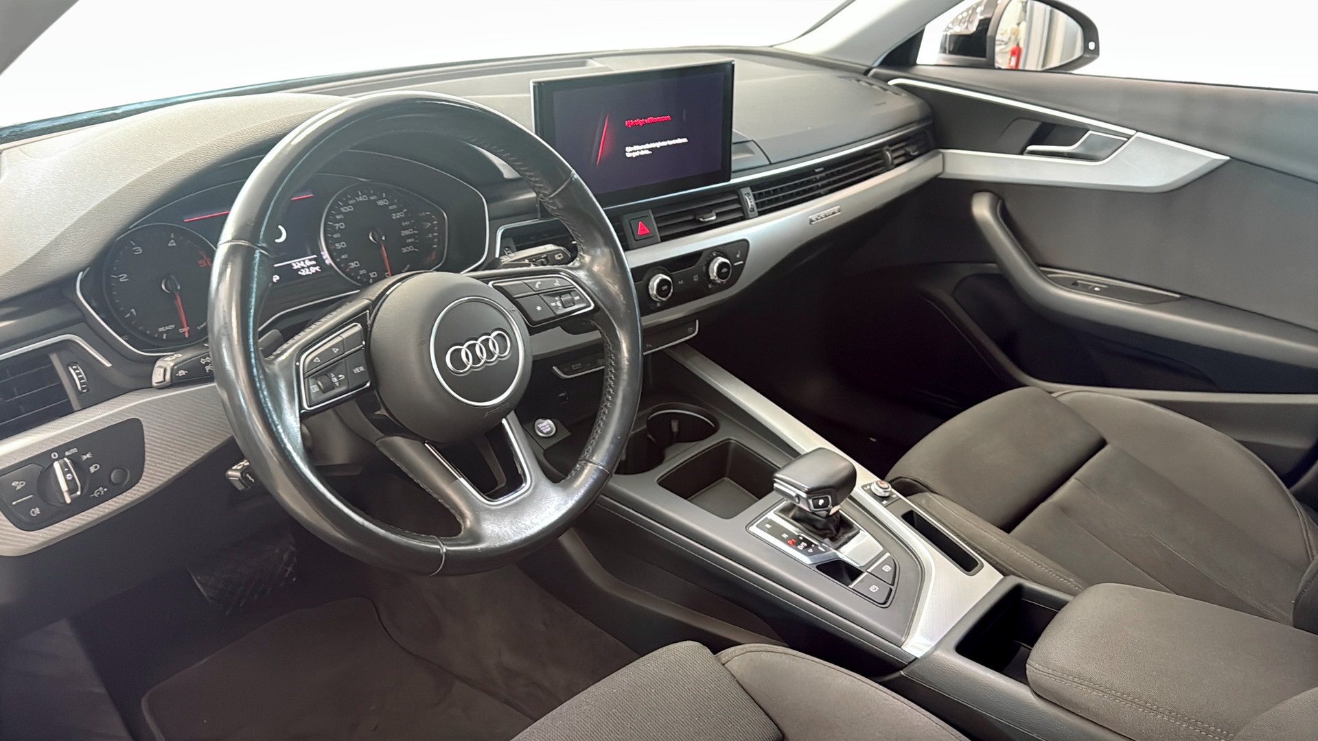 Audi A4 Avant GKB48W