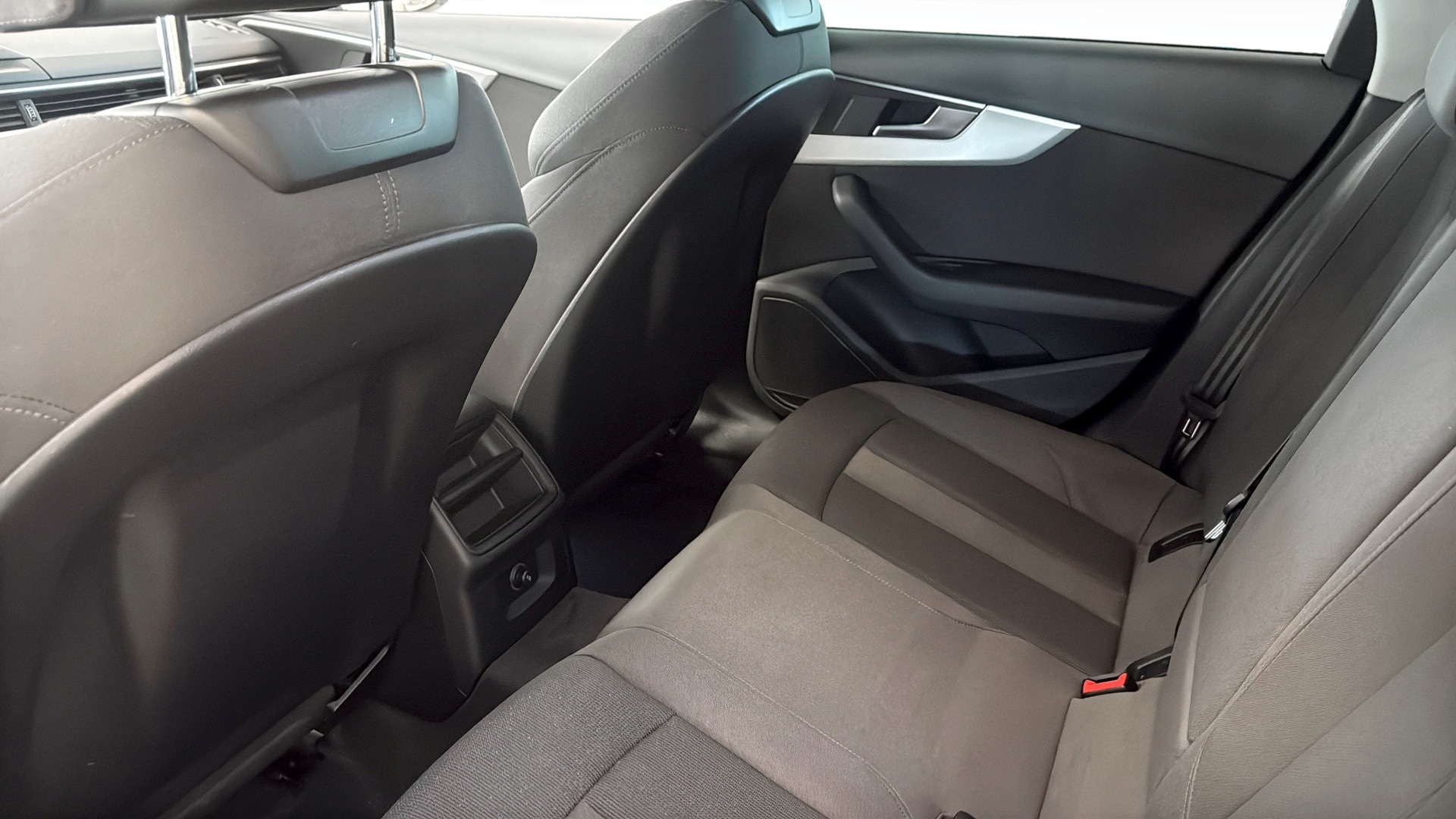 Audi A4 Avant GKB48W