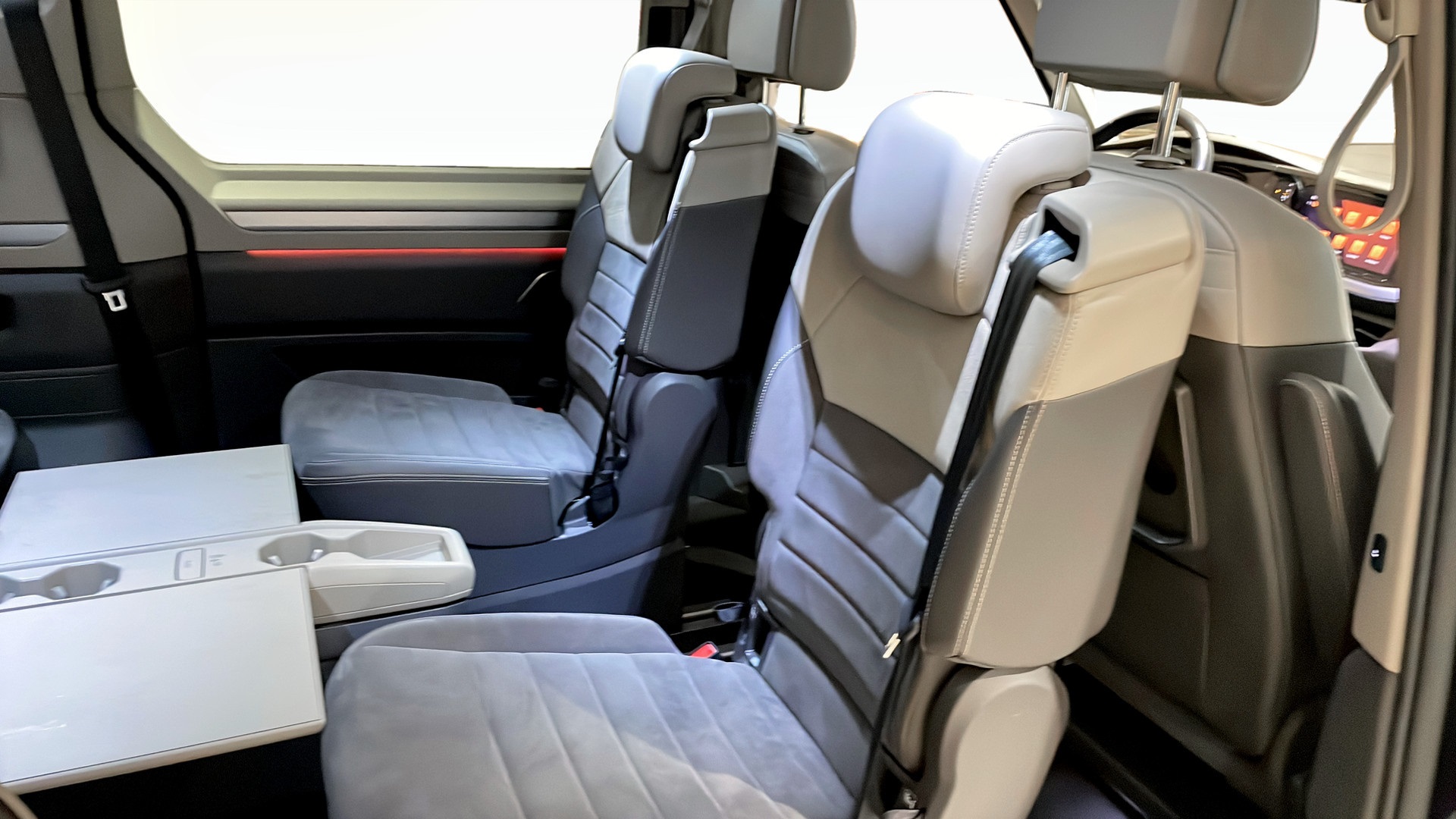 Volkswagen T7 Multivan GKG30K