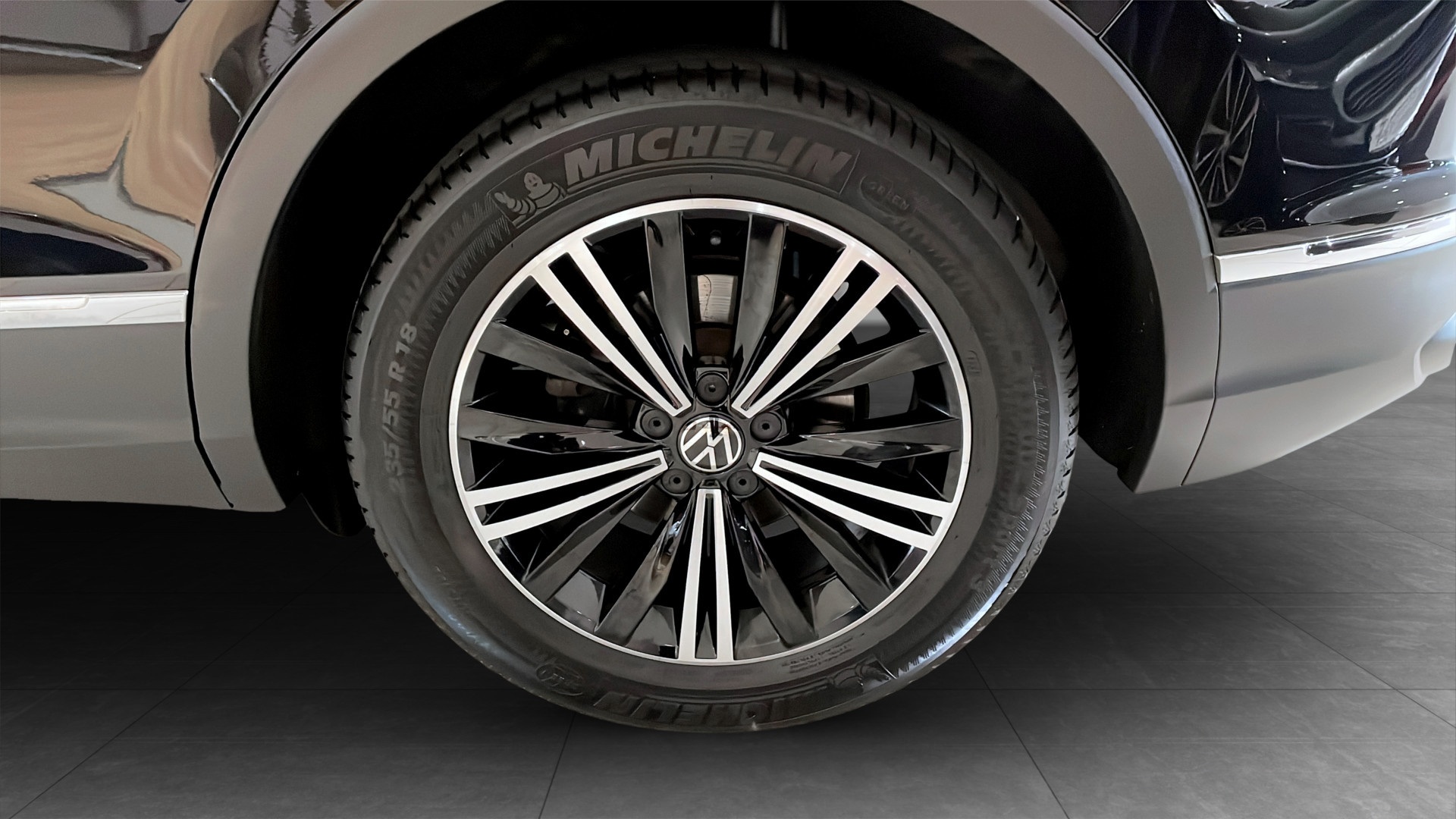 Volkswagen Tiguan GKH30H
