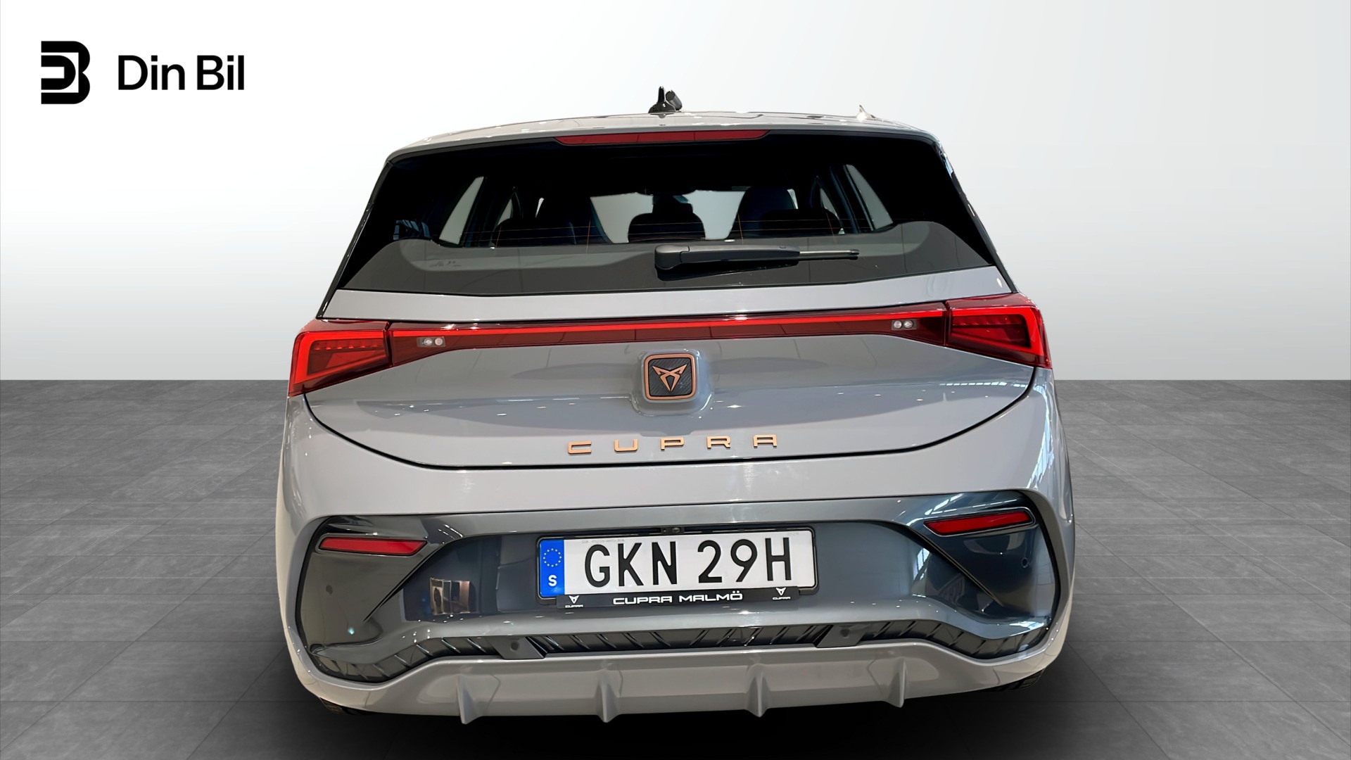 CUPRA Born GKN29H