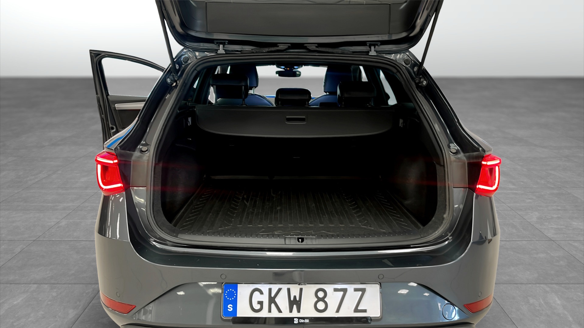 SEAT Leon Sportstourer GKW87Z