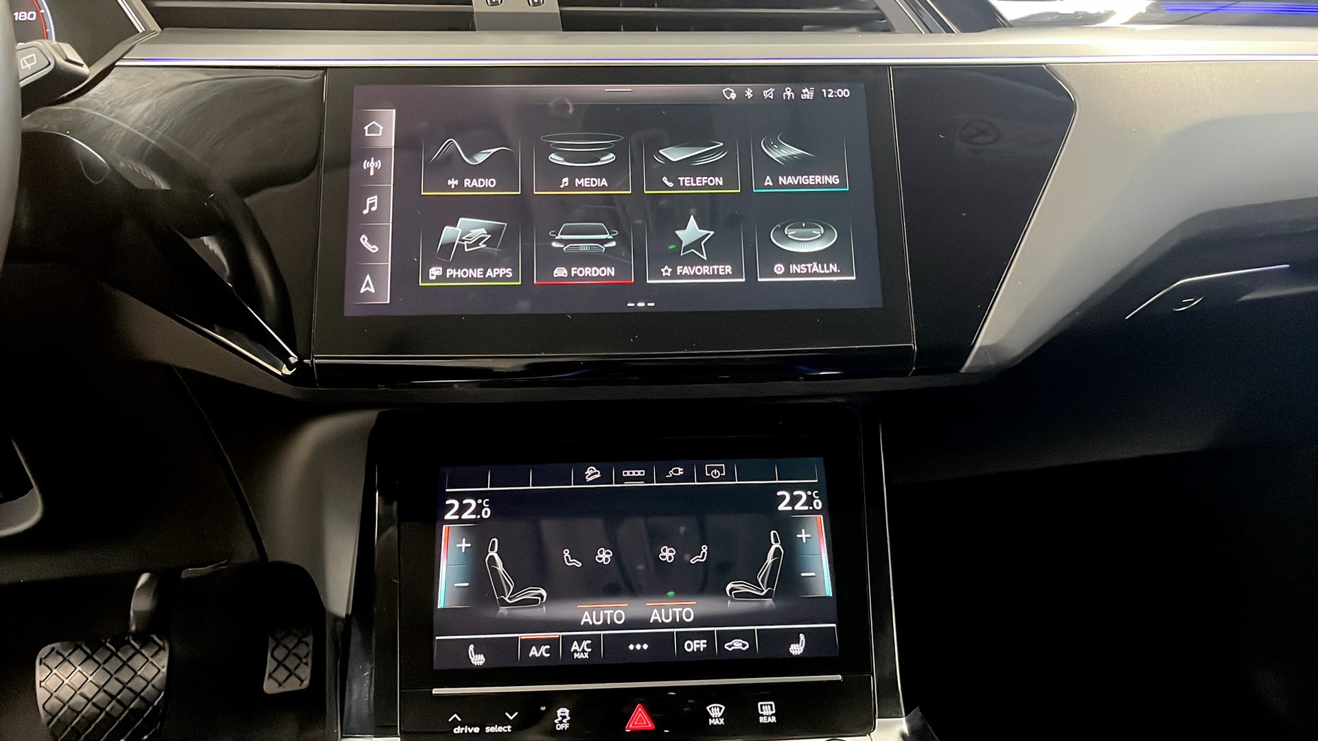 Audi e-tron GLF58Y