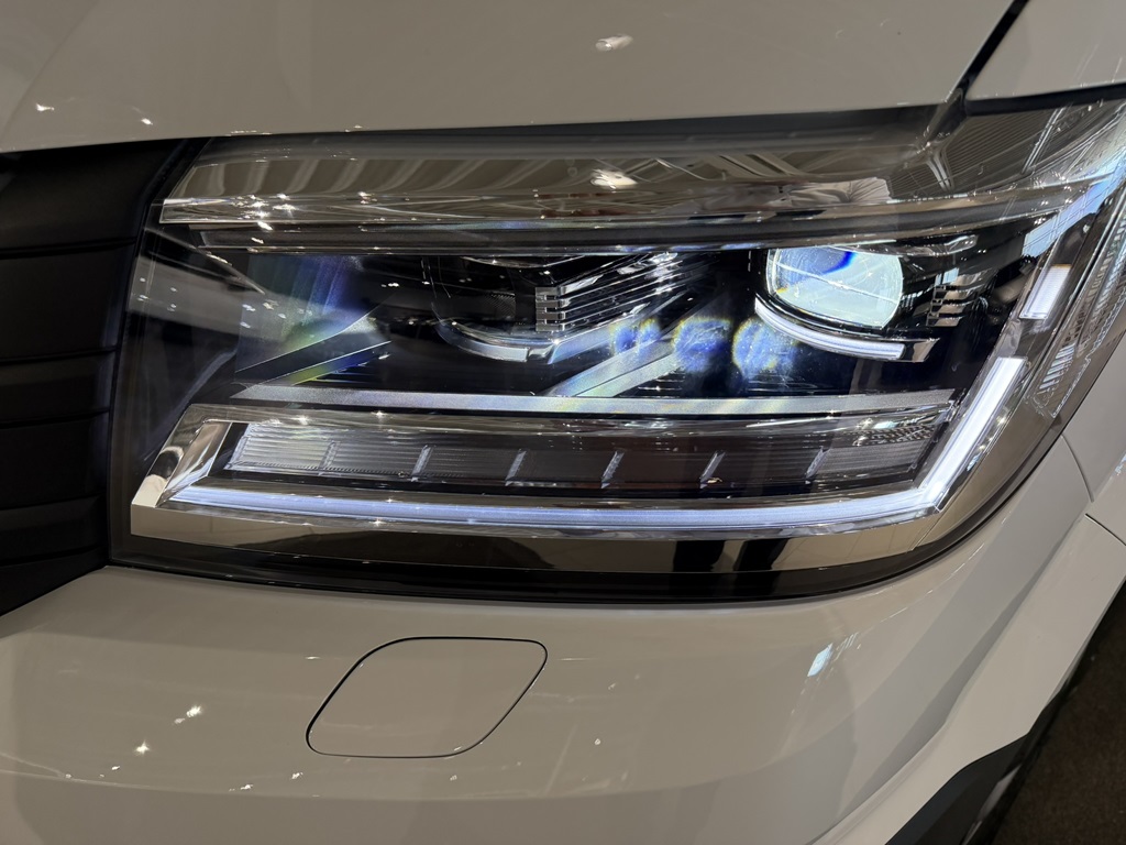 Volkswagen Crafter Skåp kort hjulbas GMG30T