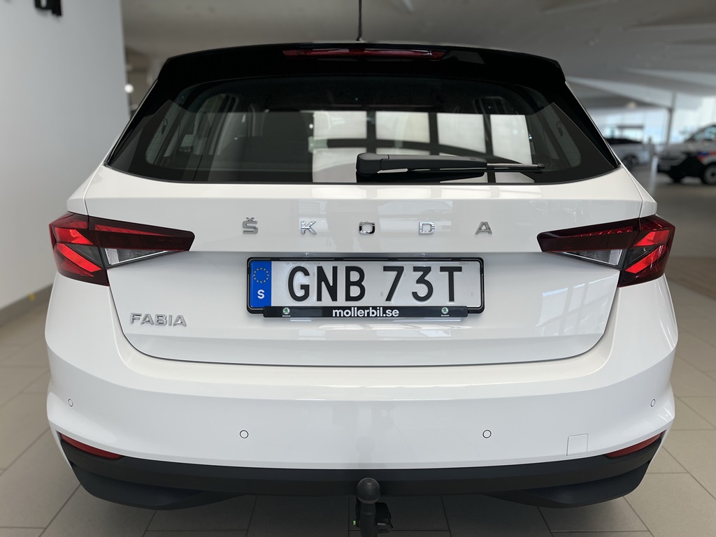 Skoda Fabia GNB73T