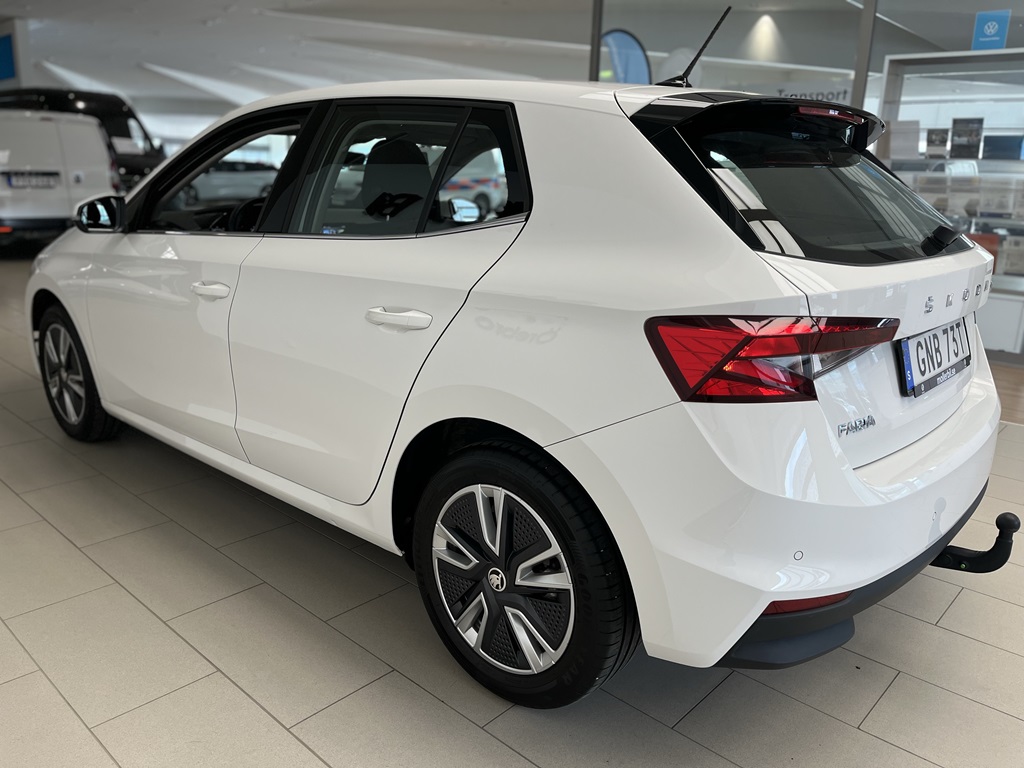 Skoda Fabia GNB73T