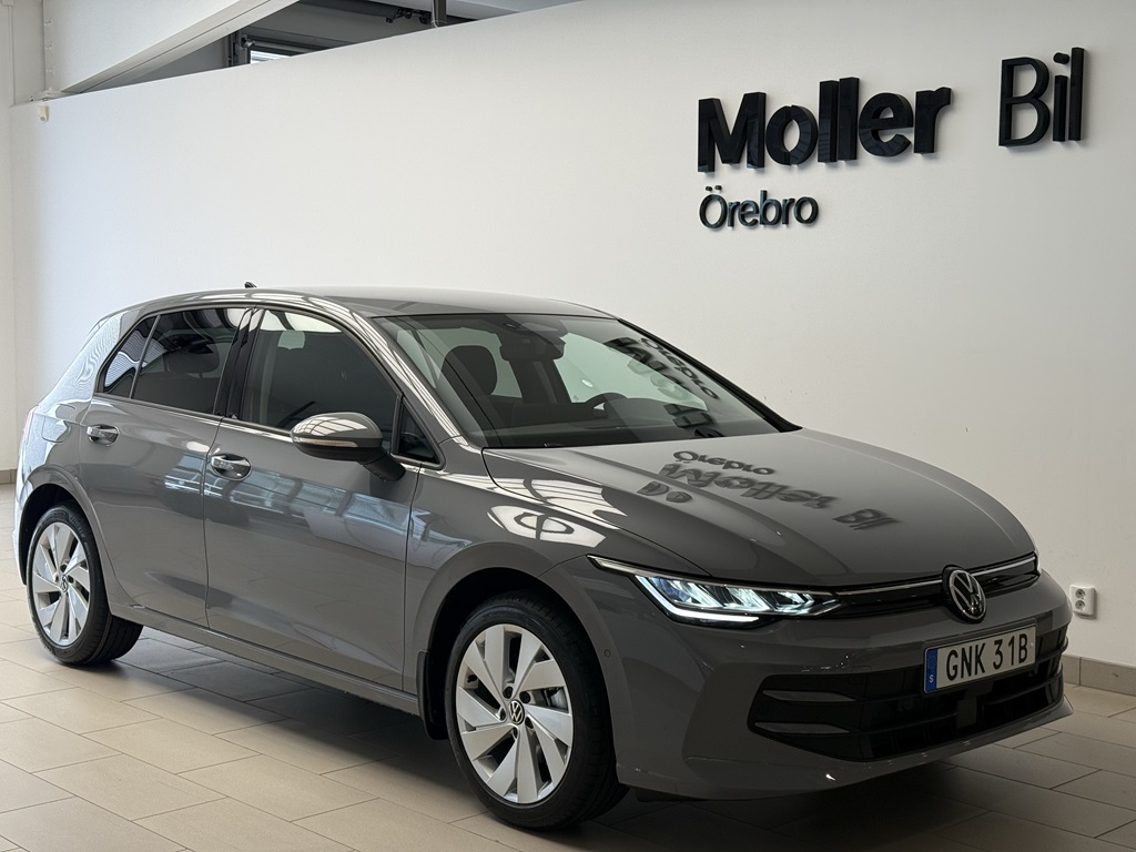 Volkswagen Golf GNK31B