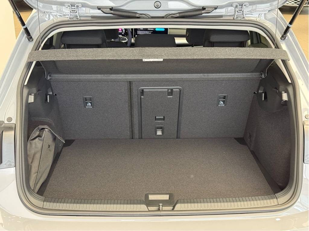 Volkswagen Golf GNK31B