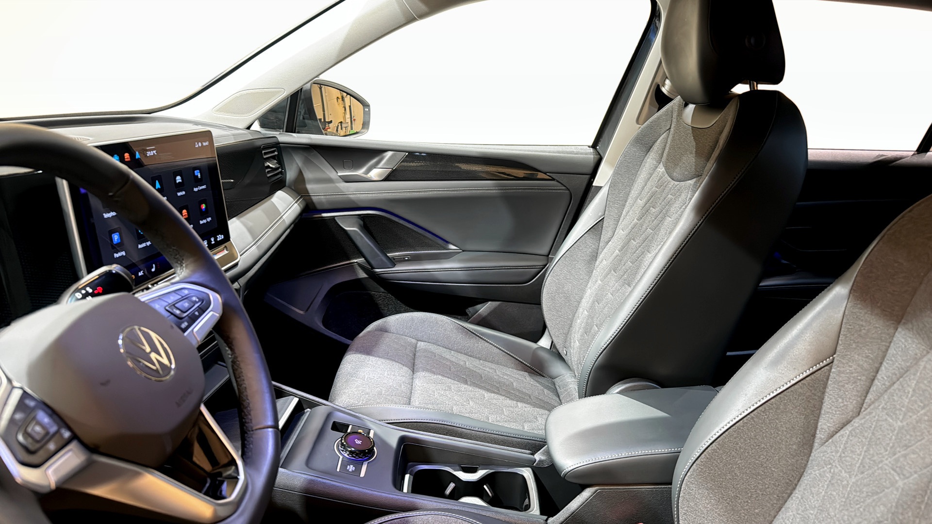 Volkswagen Tiguan GRK84B