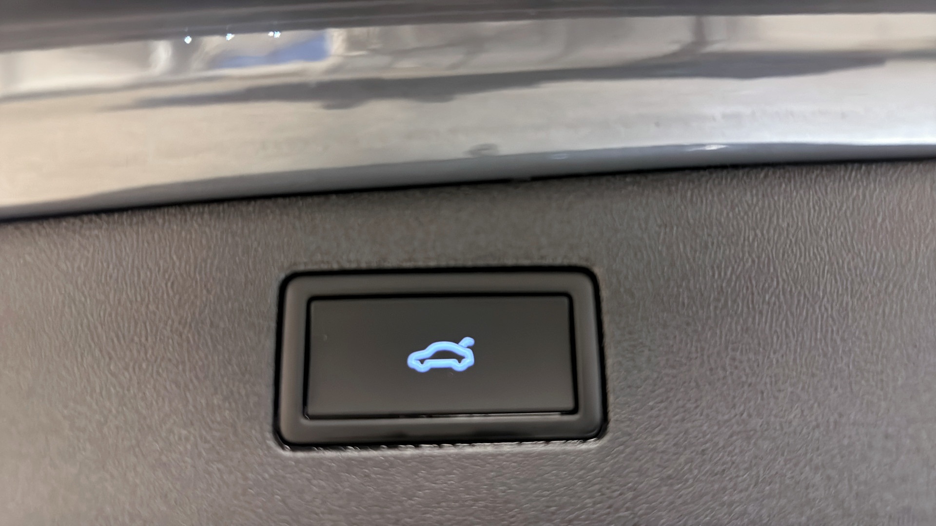 Volkswagen Tiguan GRK84B