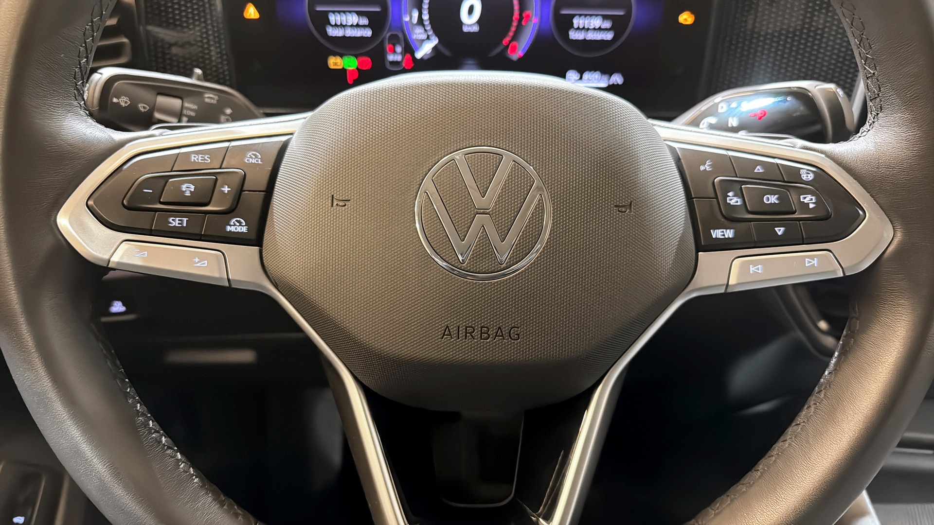 Volkswagen Tiguan GRK84B
