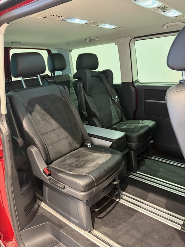Volkswagen T6 Multivan GRM252
