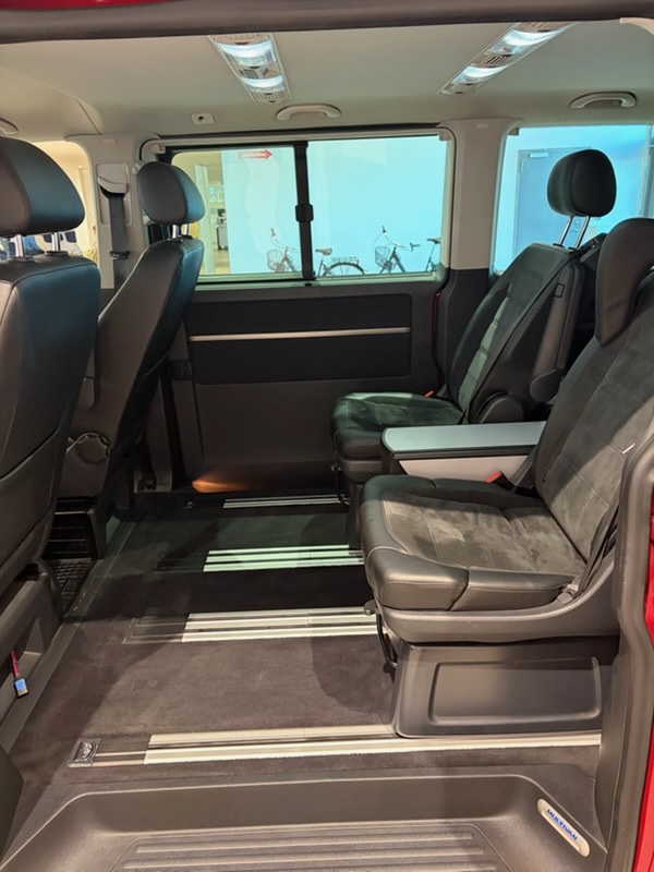 Volkswagen T6 Multivan GRM252