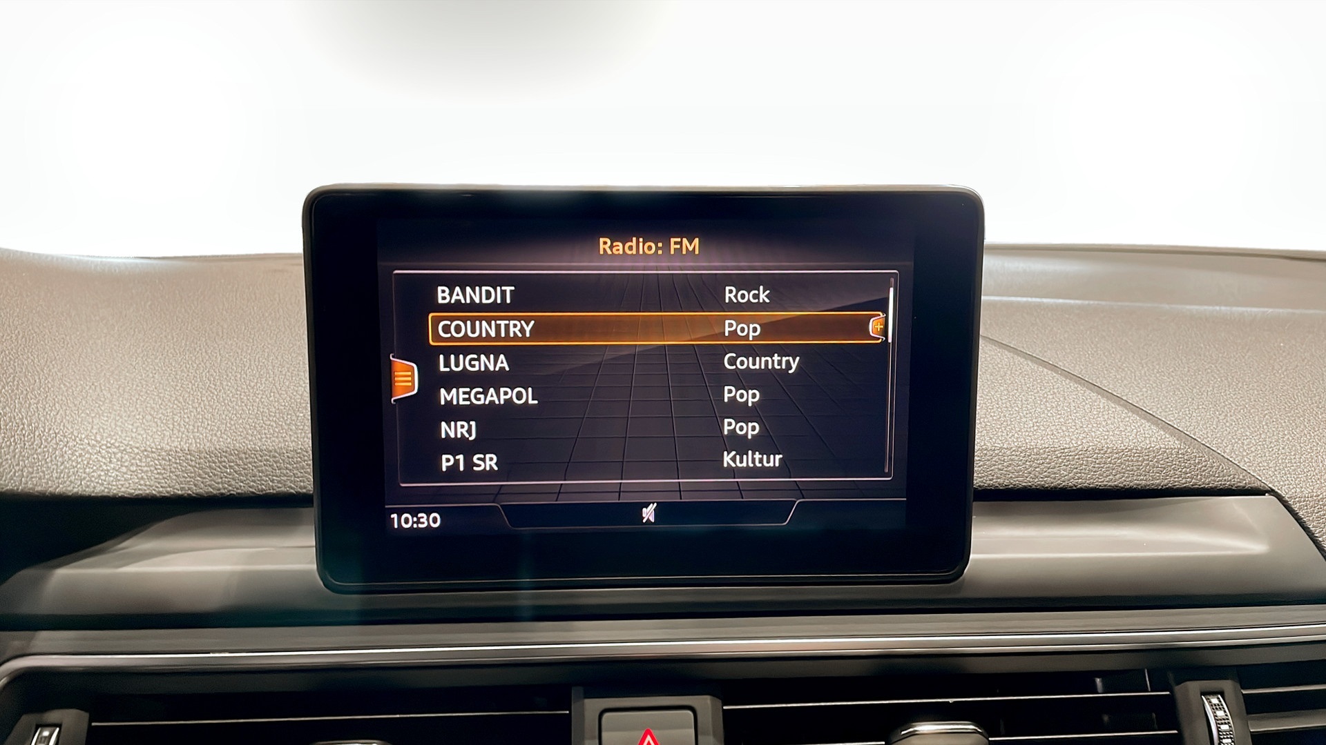 Audi A4 Avant GSL338