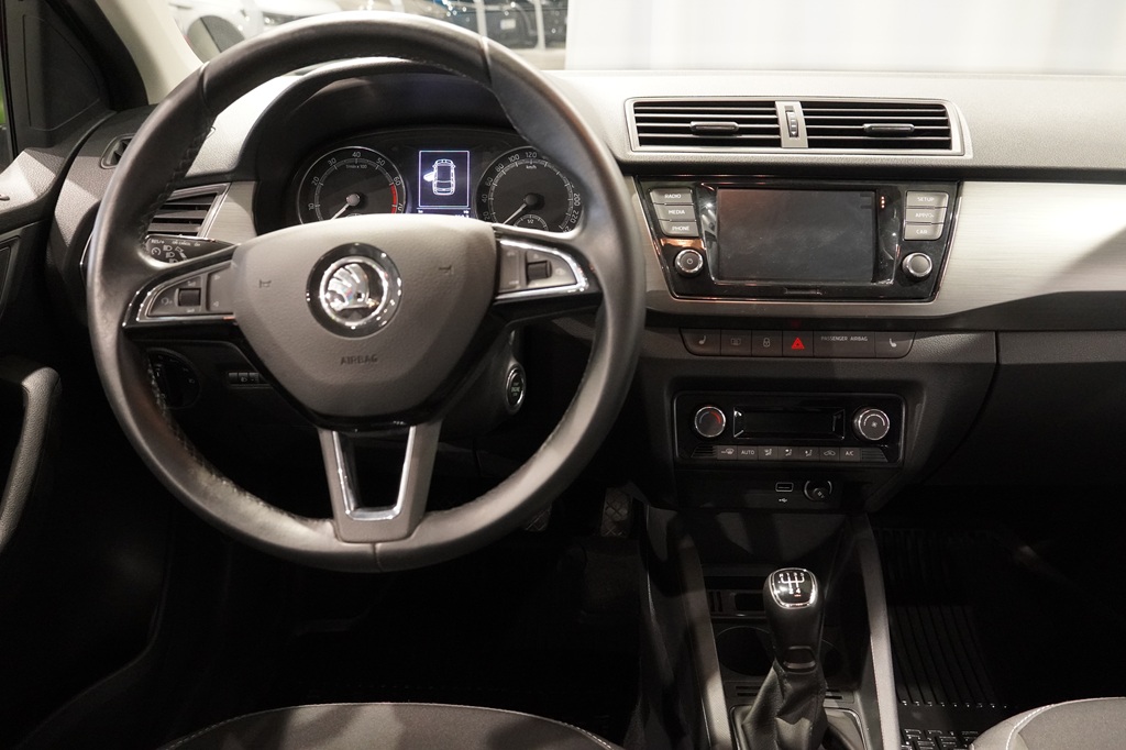 Skoda Fabia GTX605