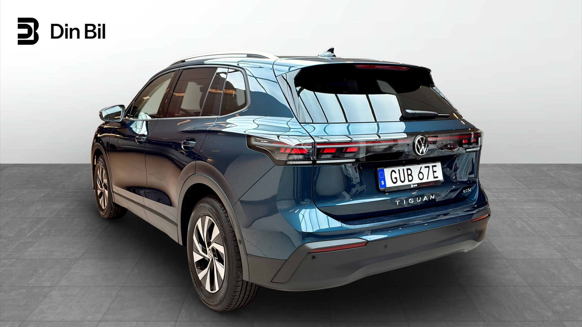 Volkswagen Tiguan GUB67E