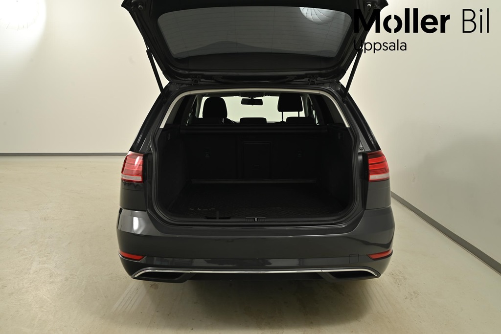 Volkswagen Golf Sportscombi GUF959
