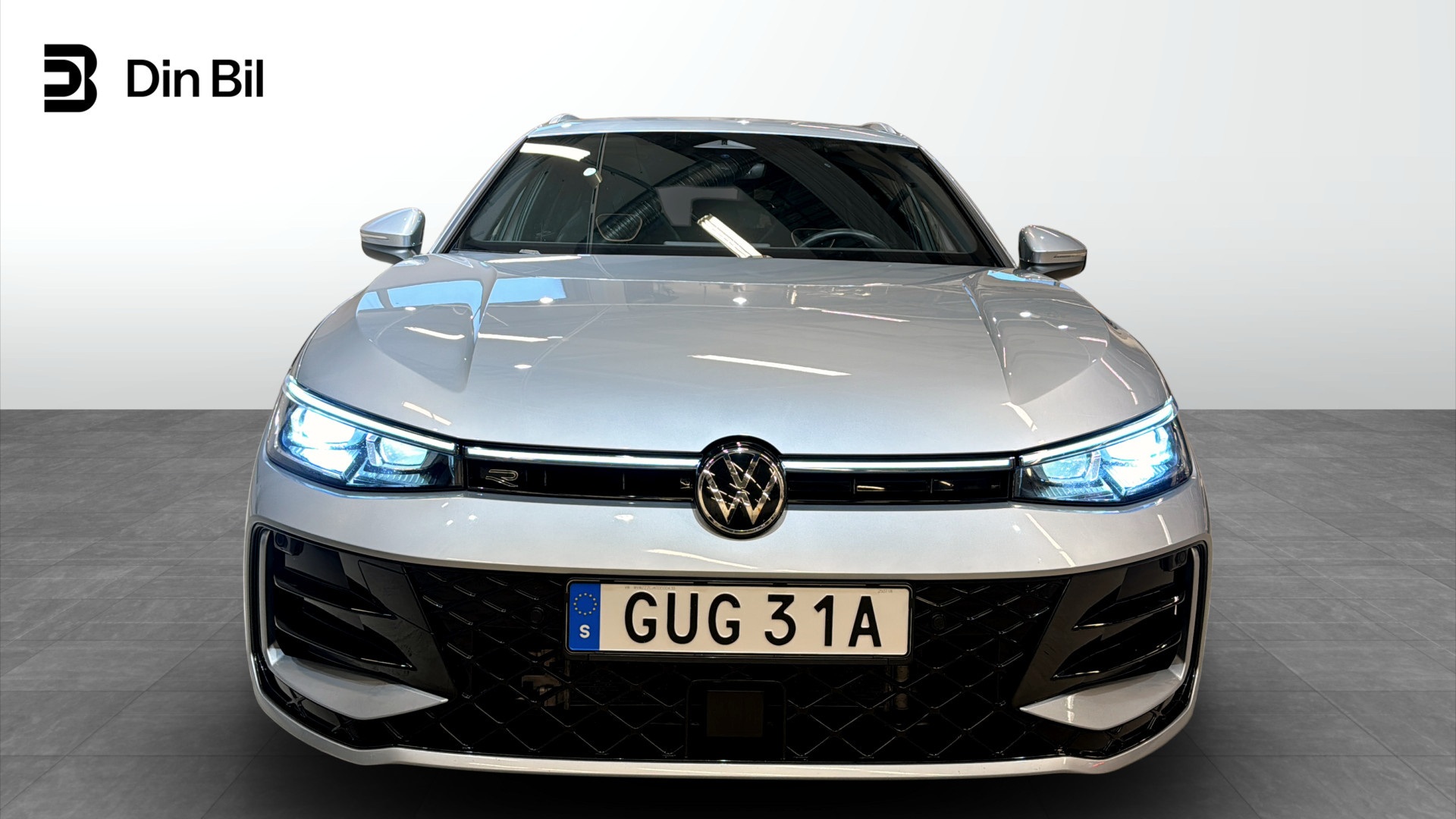 Volkswagen Passat GUG31A