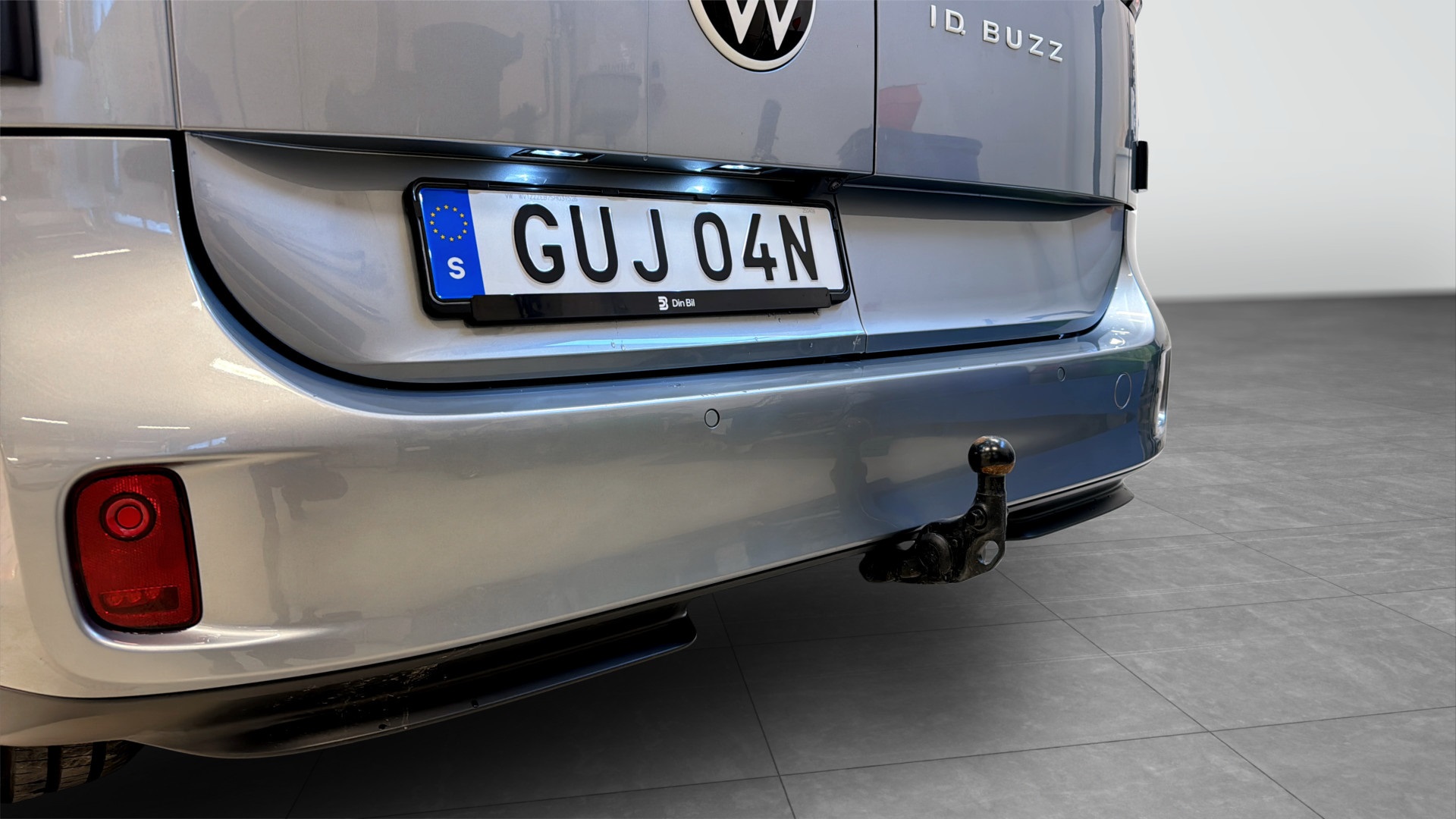 Volkswagen ID. Buzz Cargo GUJ04N