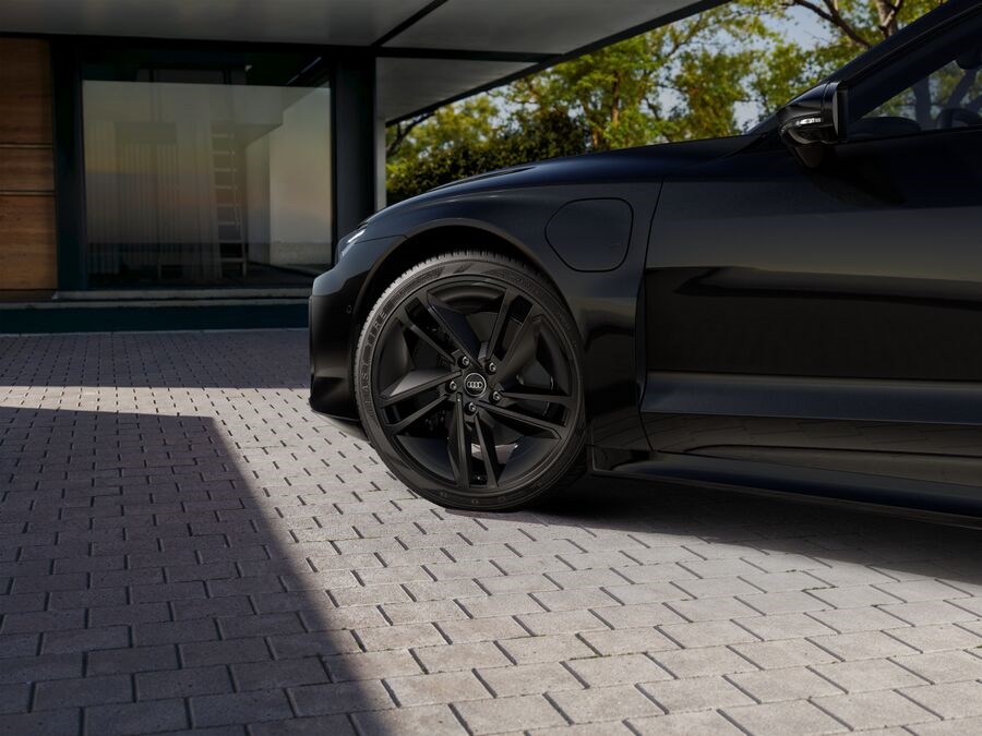 Audi e-tron GT quattro GWB33W