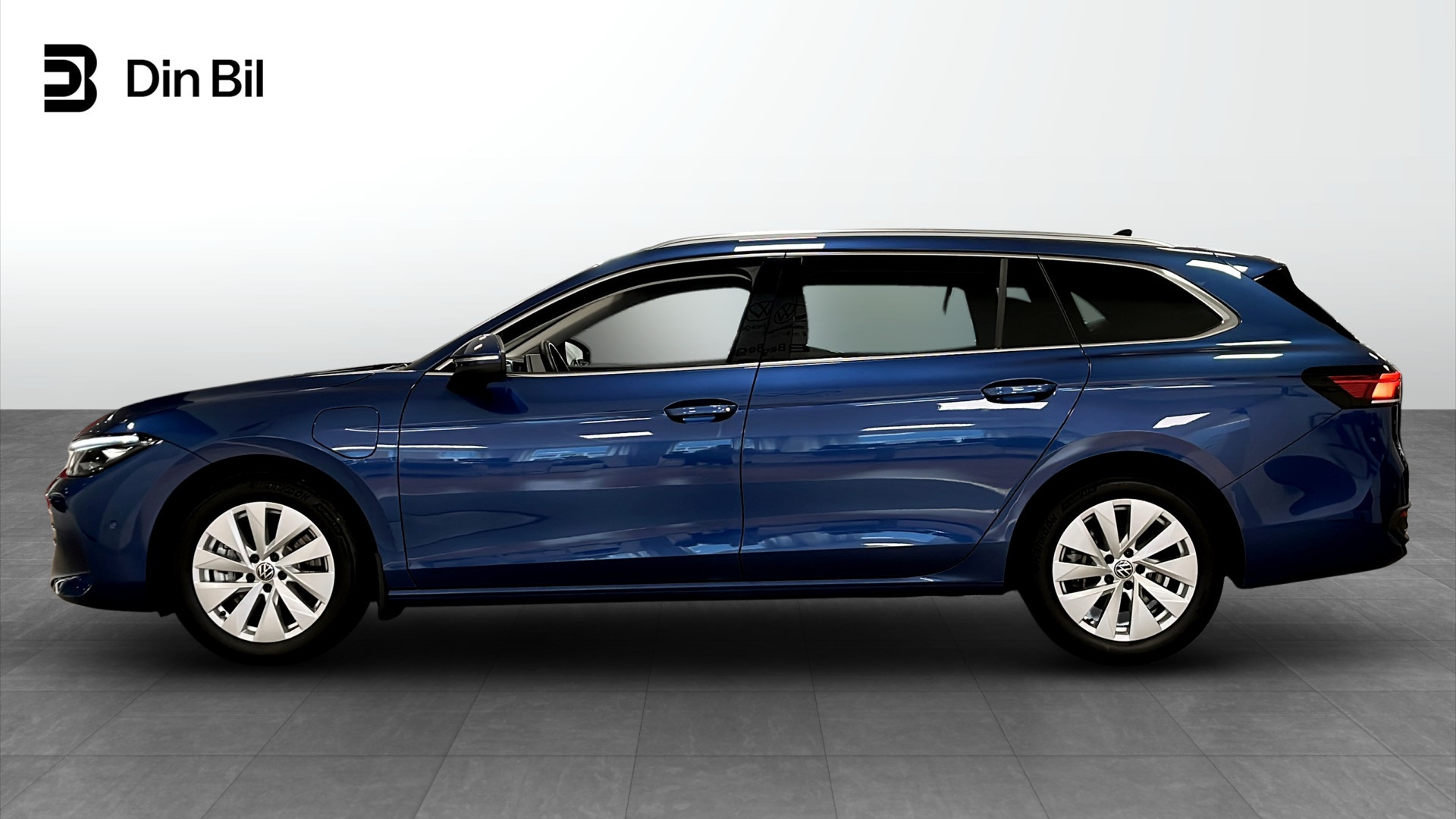Volkswagen Passat GWL83Y