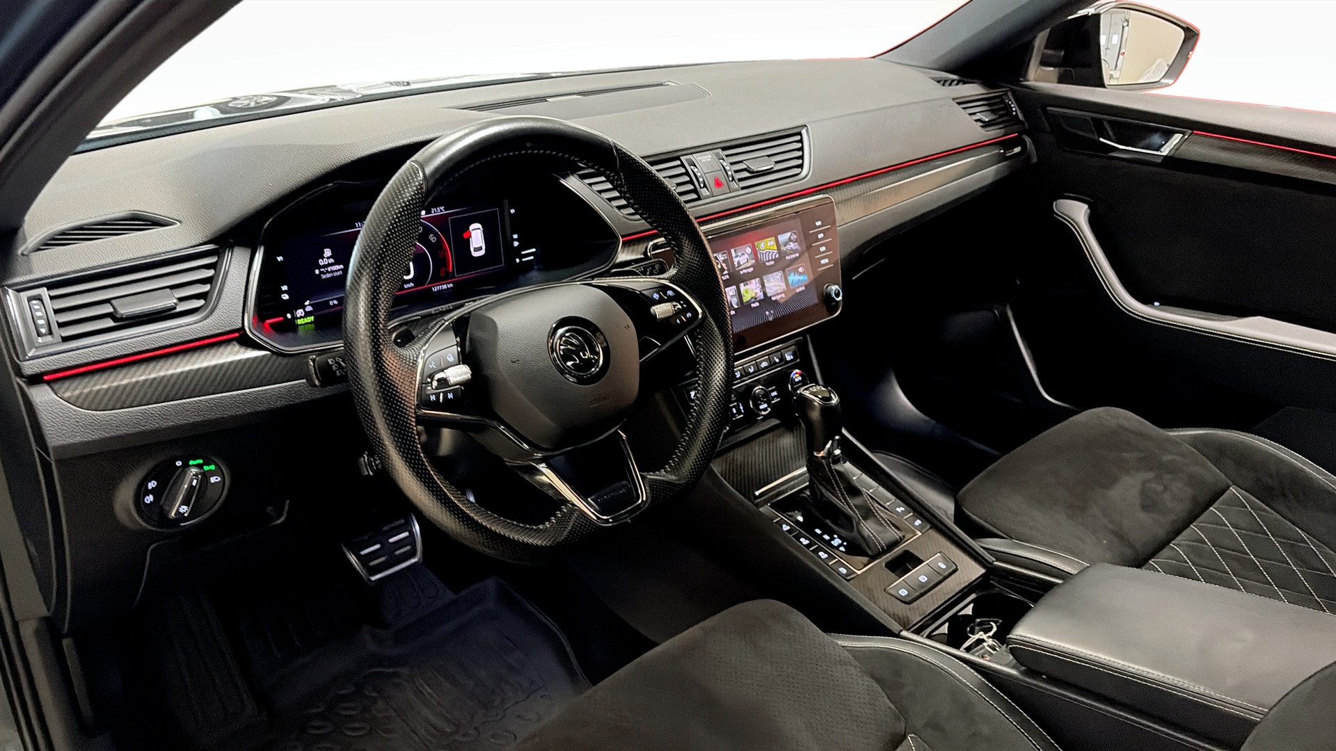 Skoda Superb GXY89J