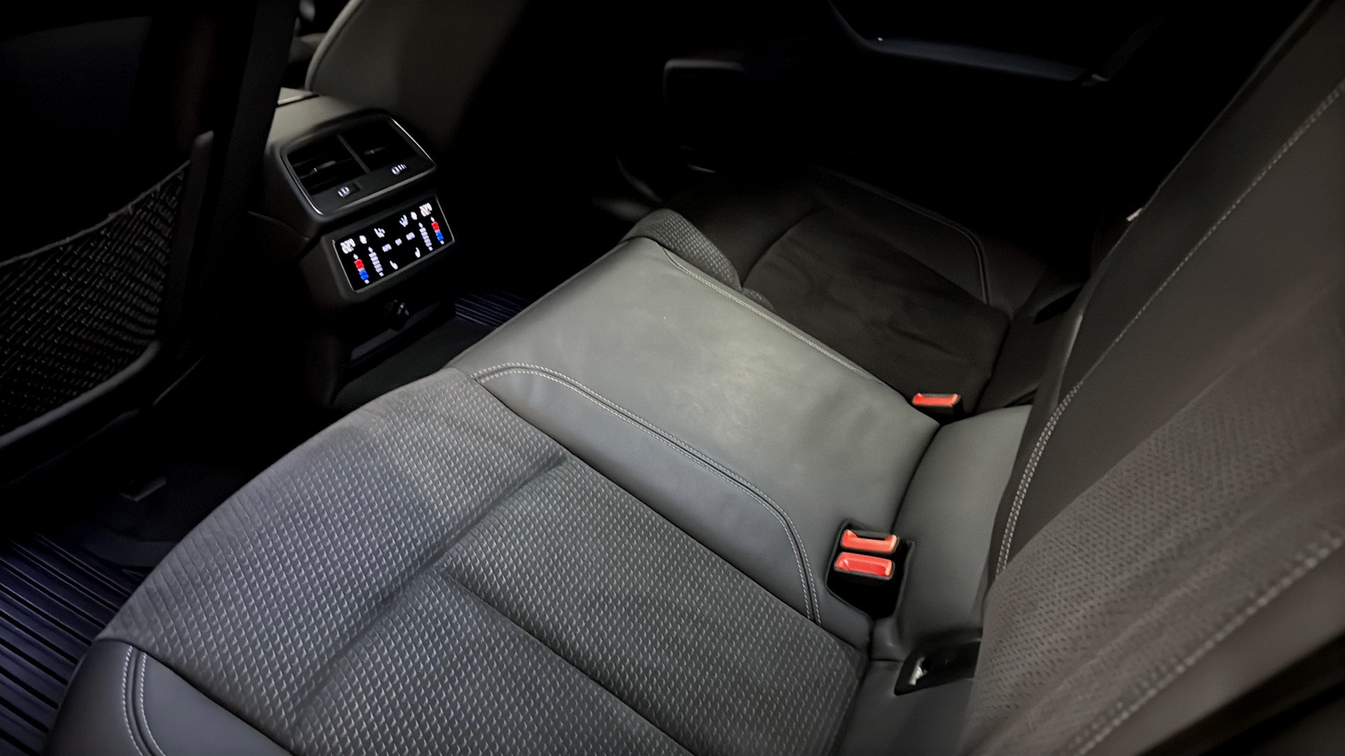 Audi A7 Sportback GYK66U