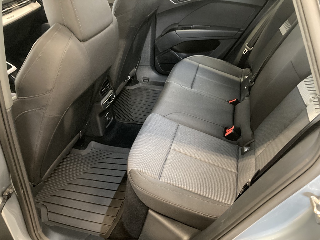 Audi Q4 e-tron GYS29U