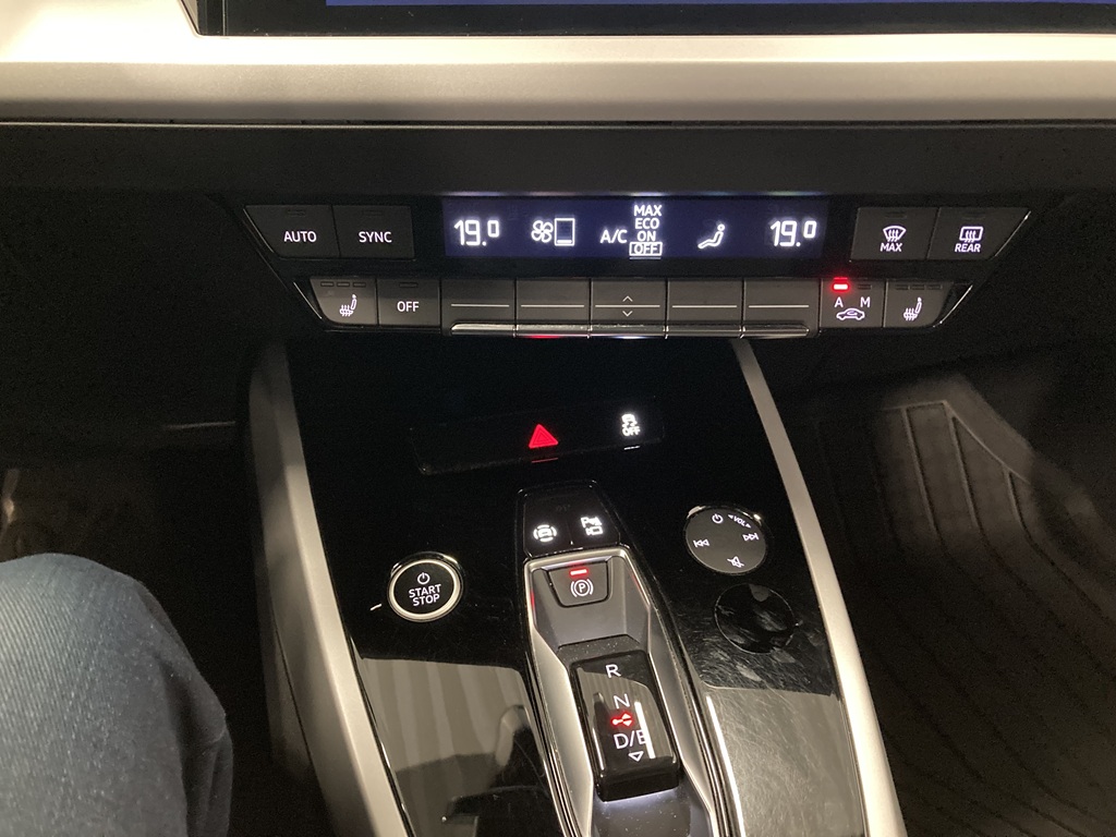 Audi Q4 e-tron GYS29U