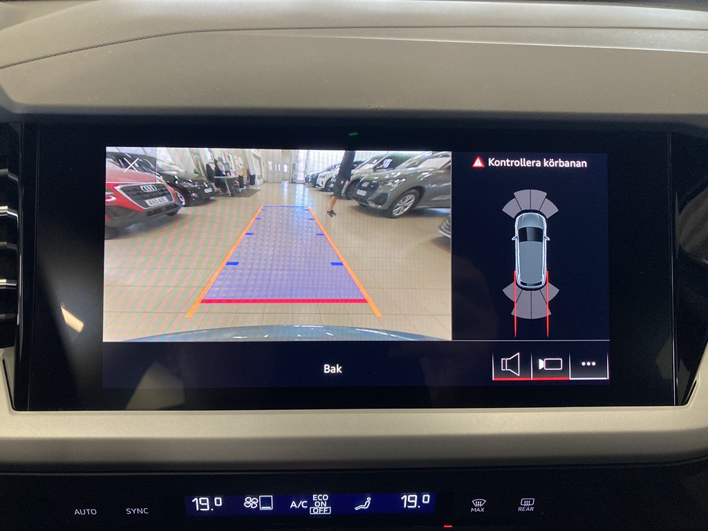 Audi Q4 e-tron GYS29U