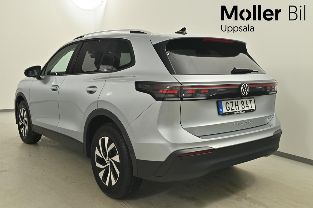 Volkswagen Tiguan GZH84T