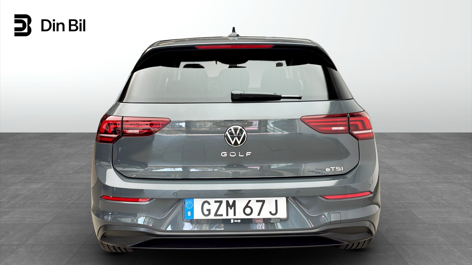 Volkswagen Golf GZM67J