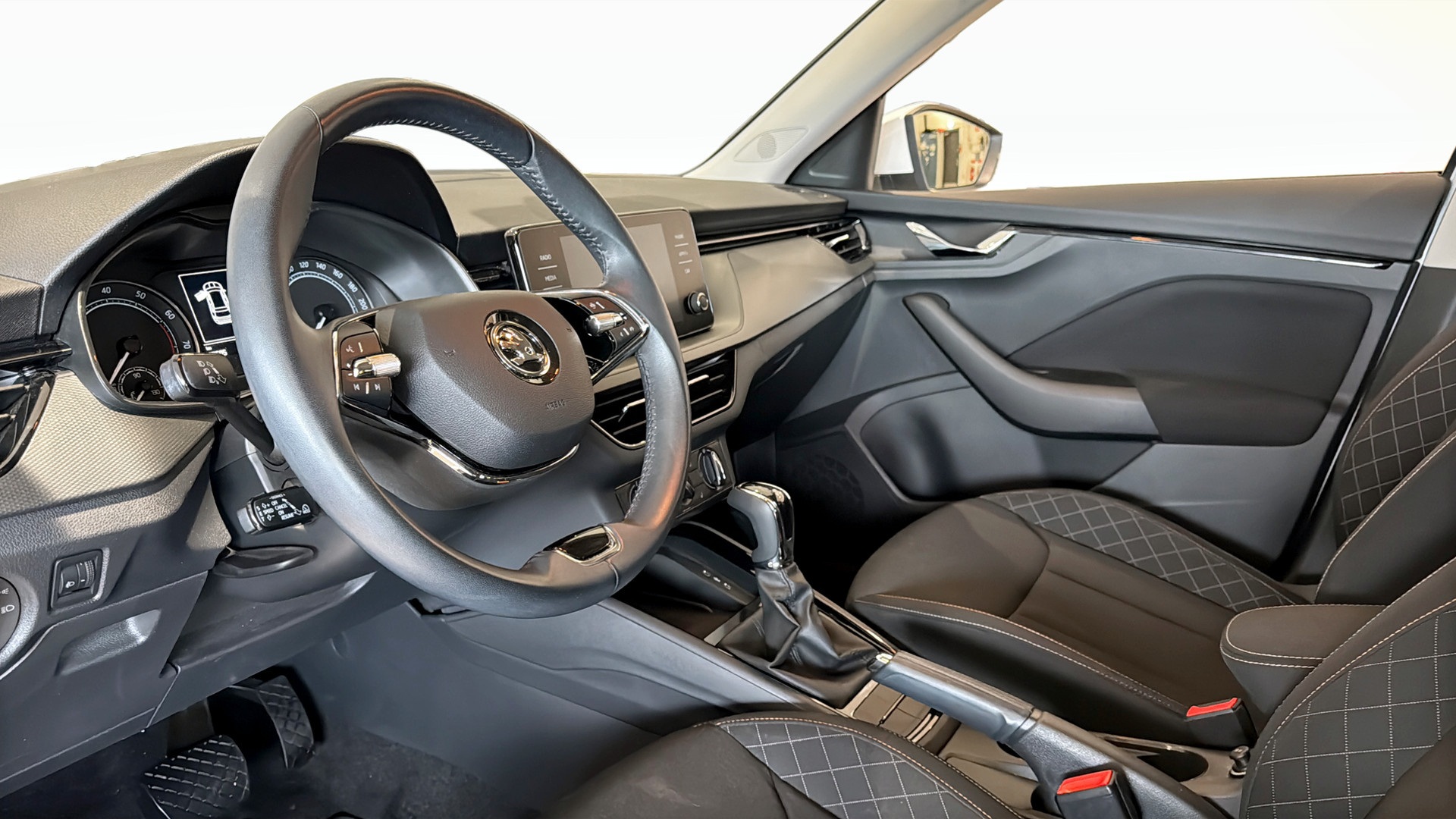 Skoda Kamiq GZP83F