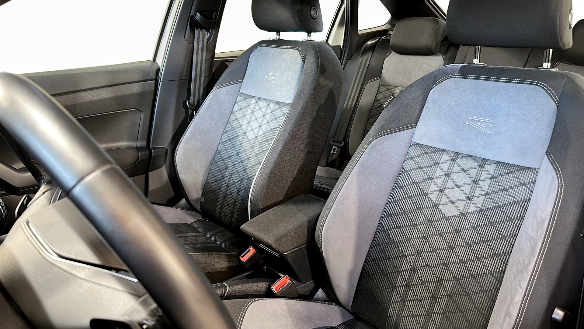 Volkswagen Taigo HAM78P