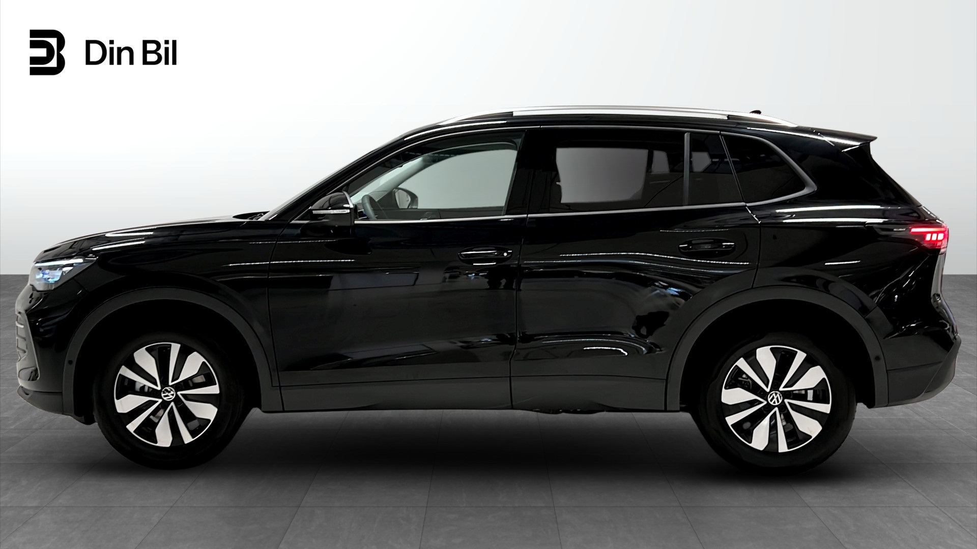 Volkswagen Tiguan HAM79N