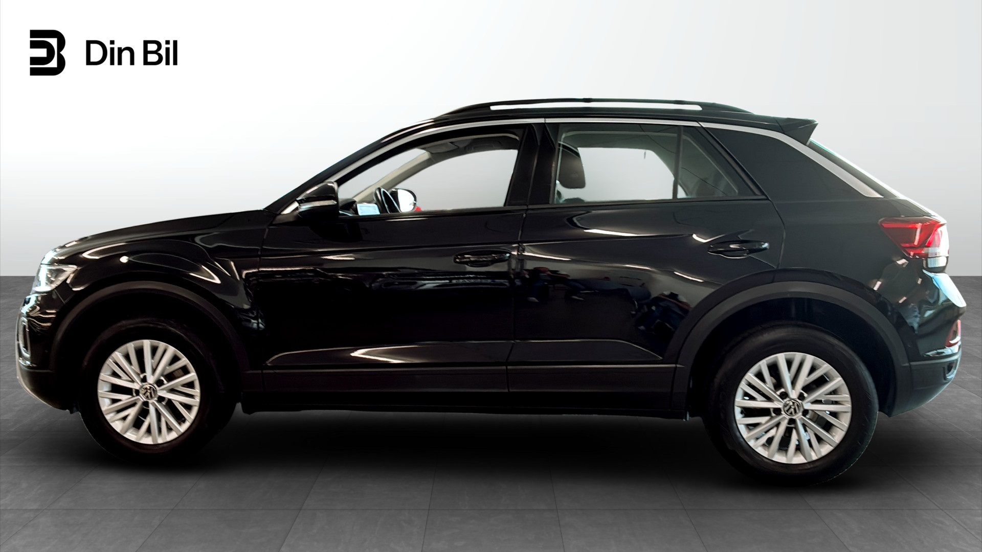 Volkswagen T-Roc HBD78N
