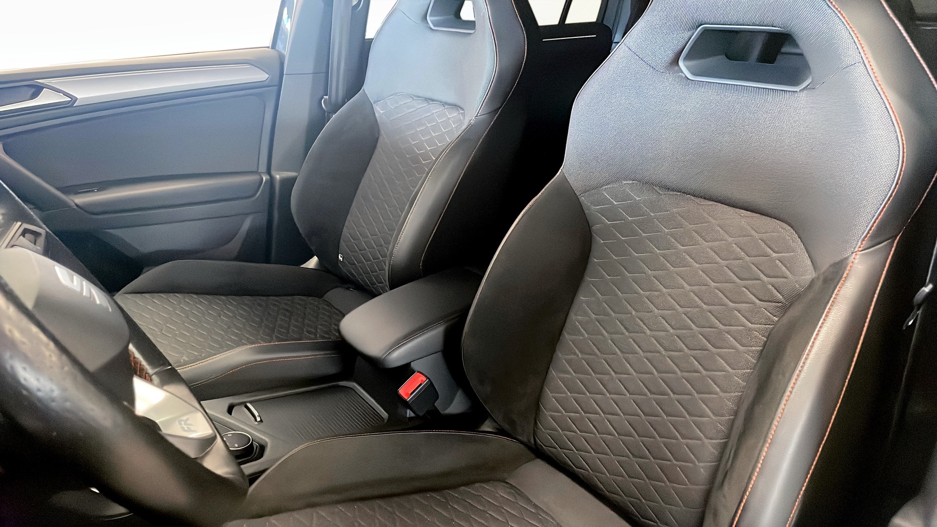 SEAT Tarraco HBW69U