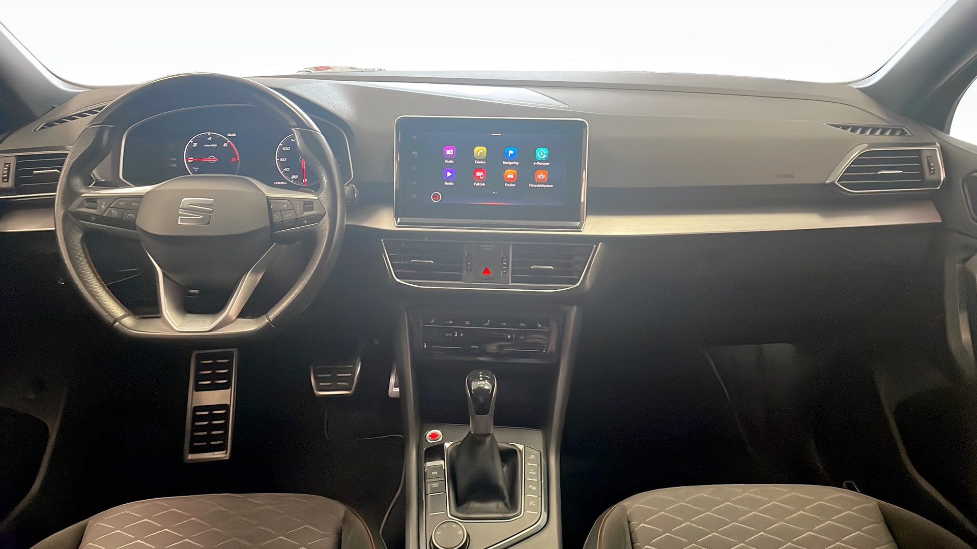 SEAT Tarraco HBW69U