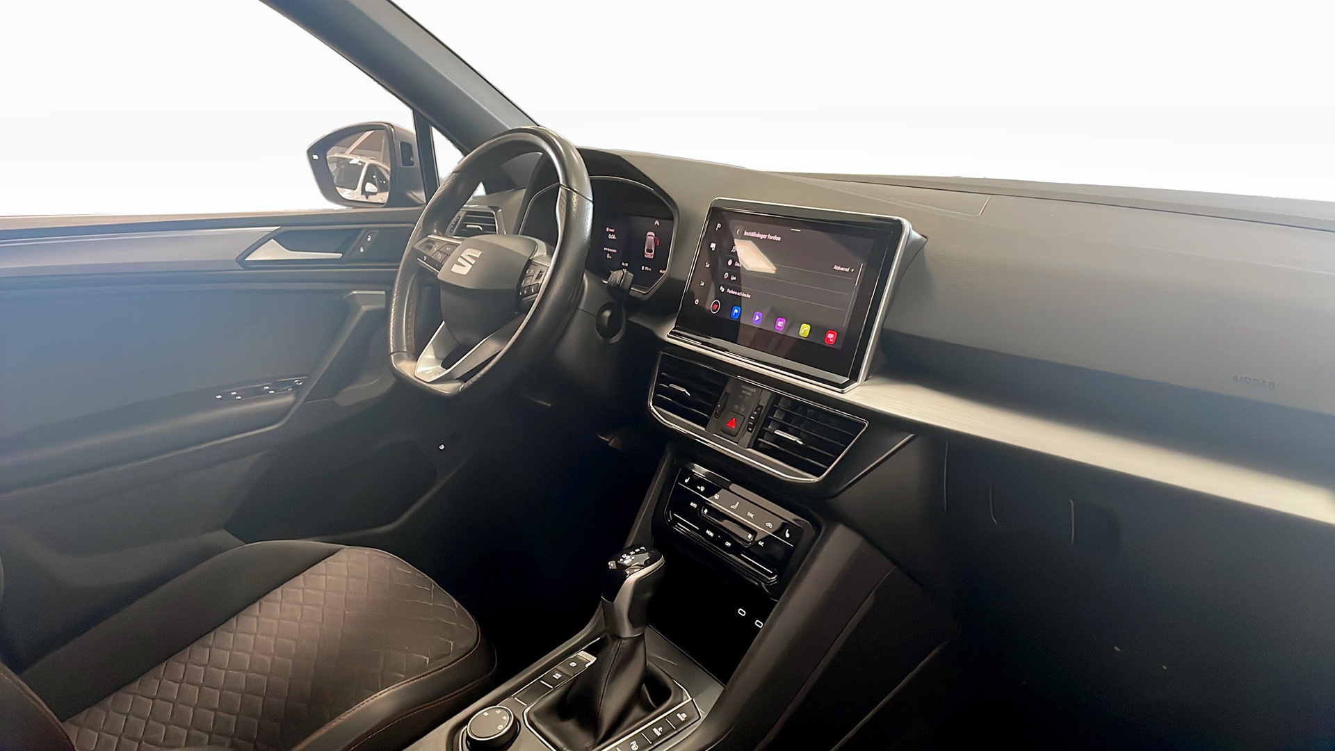 SEAT Tarraco HBW69U