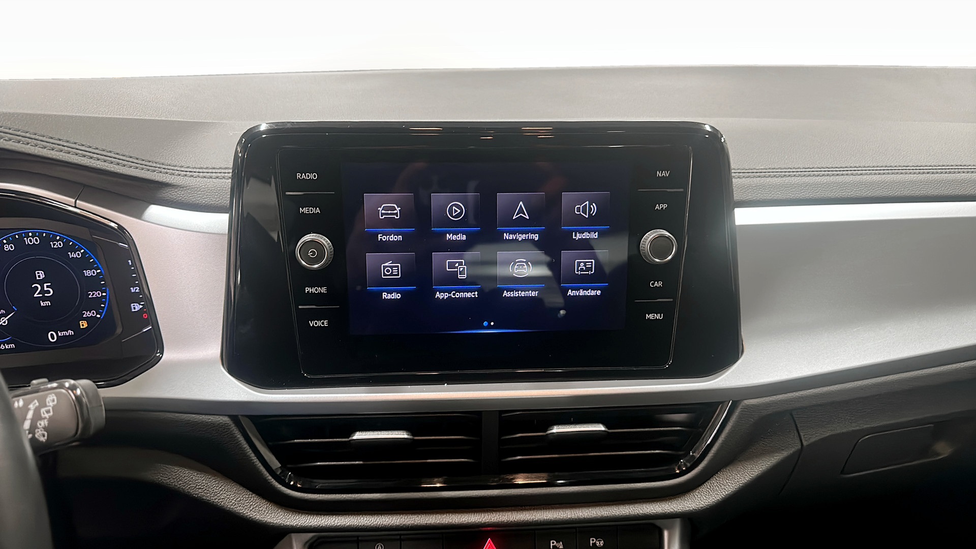 Volkswagen T-Roc HCD84A