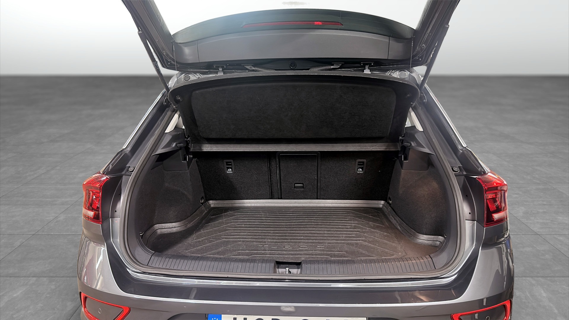 Volkswagen T-Roc HCD84A