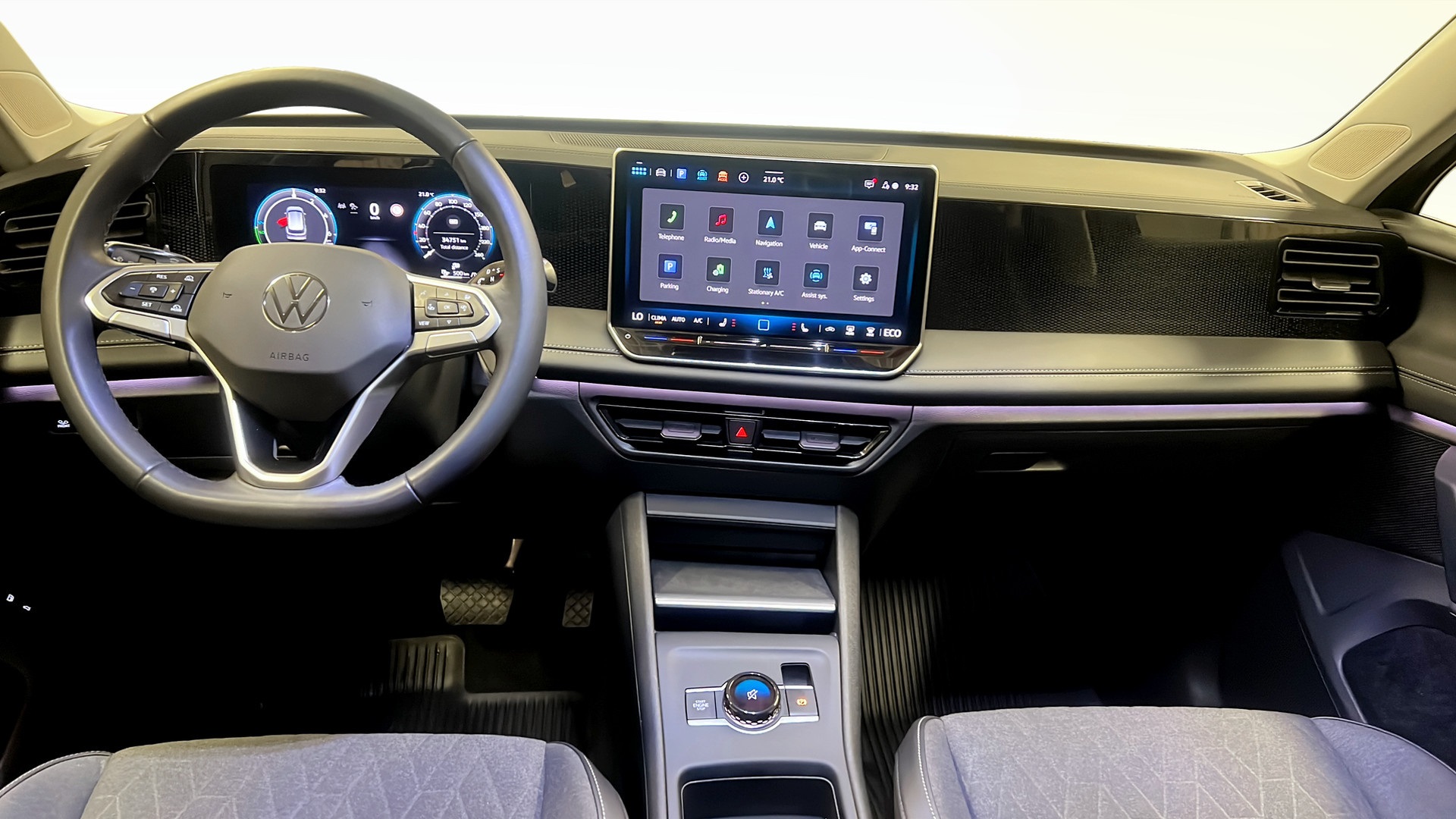 Volkswagen Tiguan HCH32F