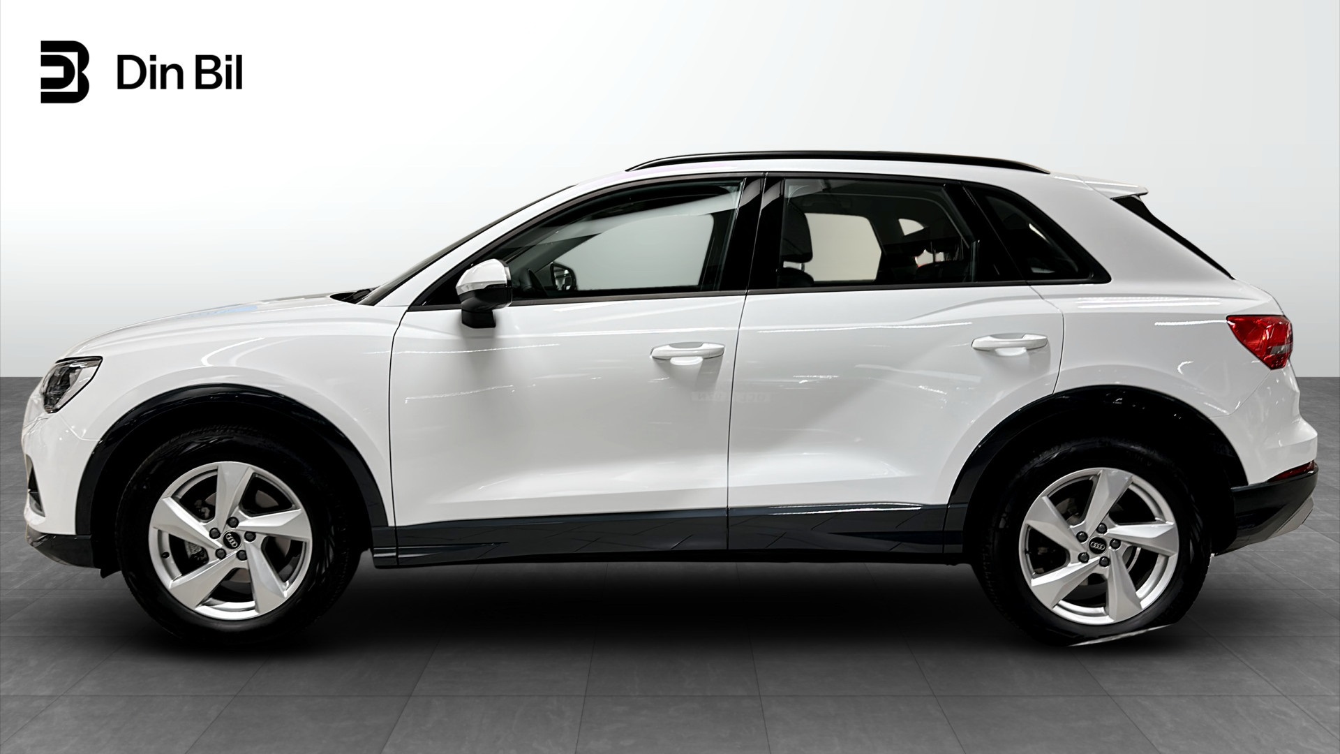 Audi Q3 HCH95Y