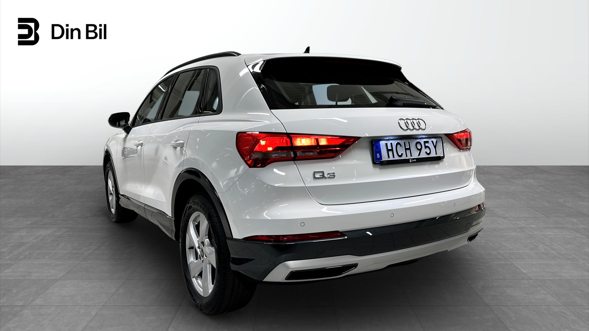 Audi Q3 HCH95Y