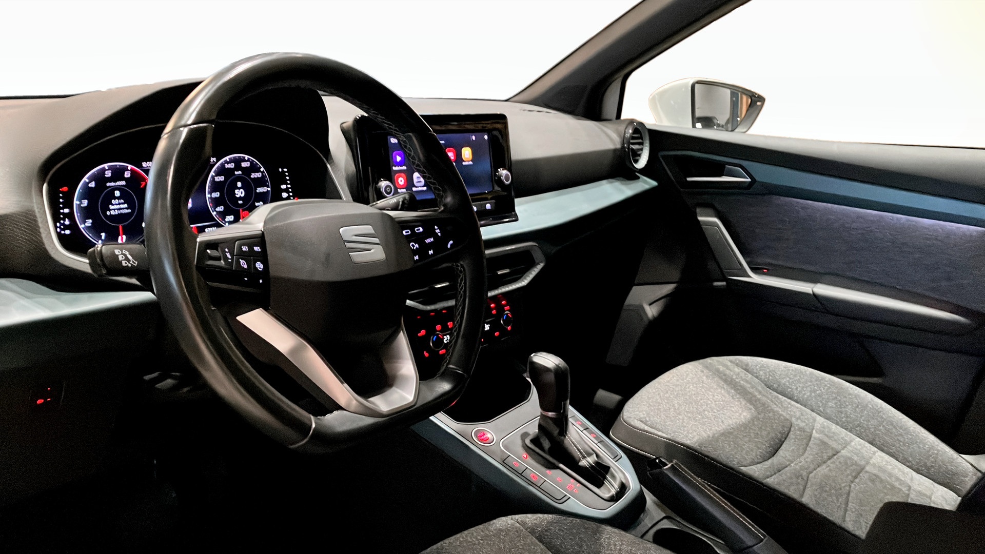 SEAT Arona HCL78G