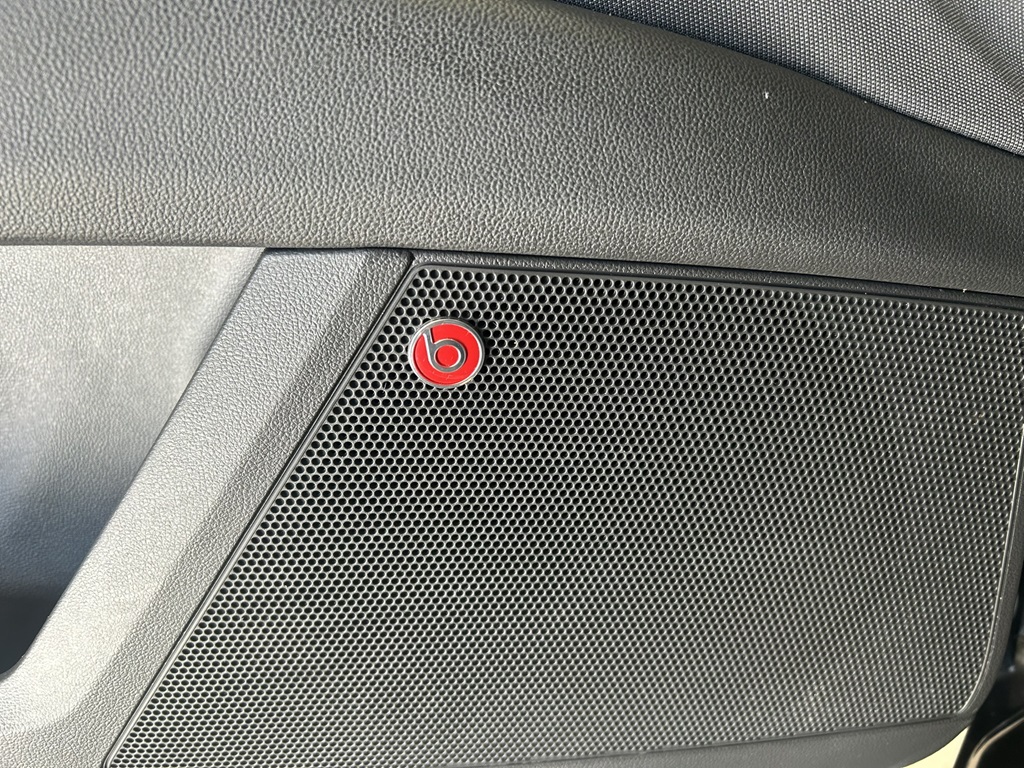 SEAT Leon SC HCY07F