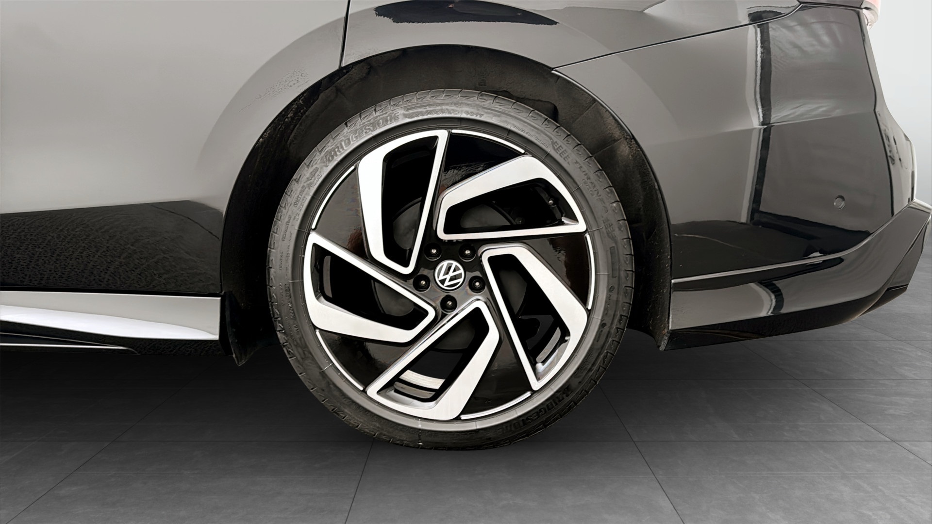 Volkswagen ID.7 HDK94N