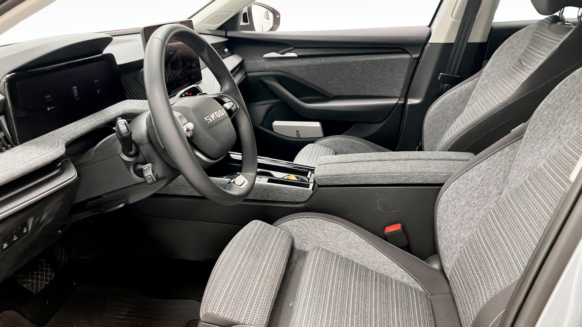 Skoda Superb HDM31K