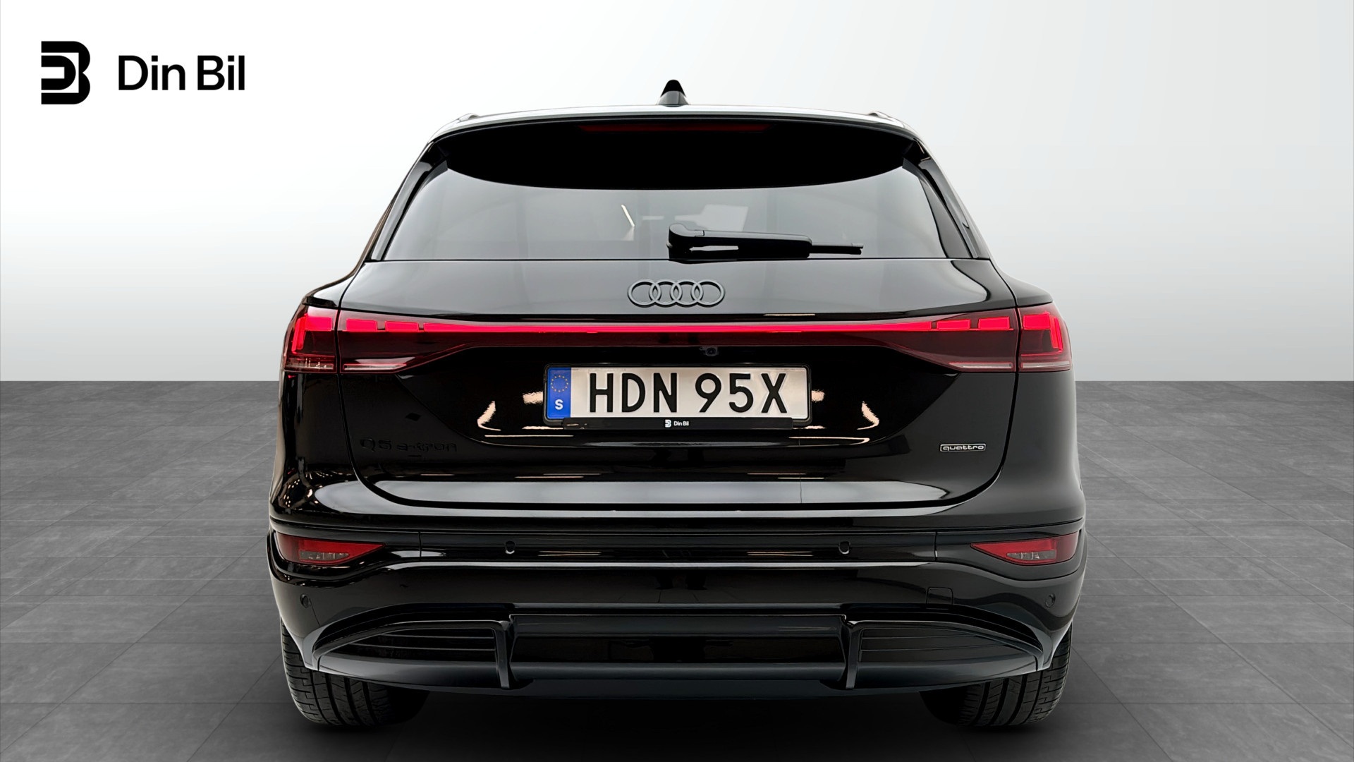 Audi Q6 e-tron HDN95X