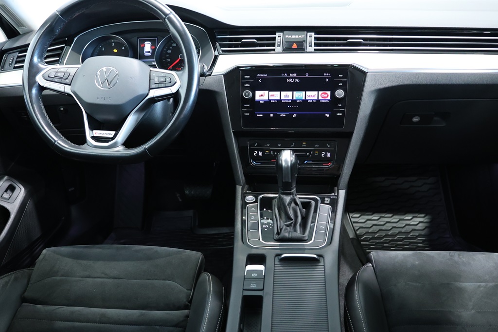 Volkswagen Passat HEJ38R
